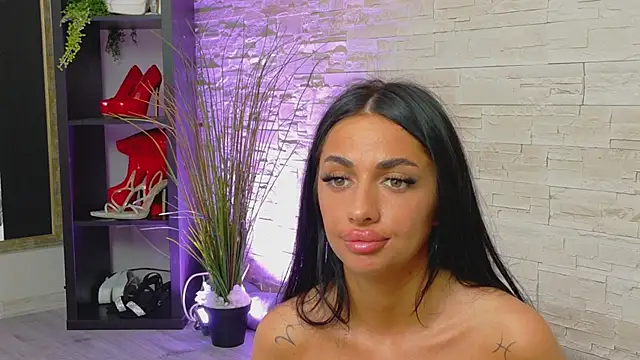 Chatroom XXX en direct de VanessaVosss