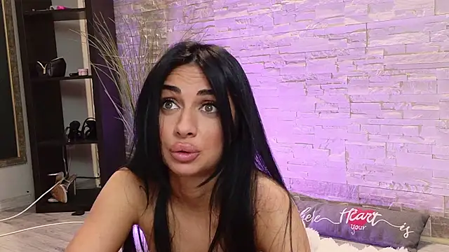VanessaVosss élő XXX-chatje