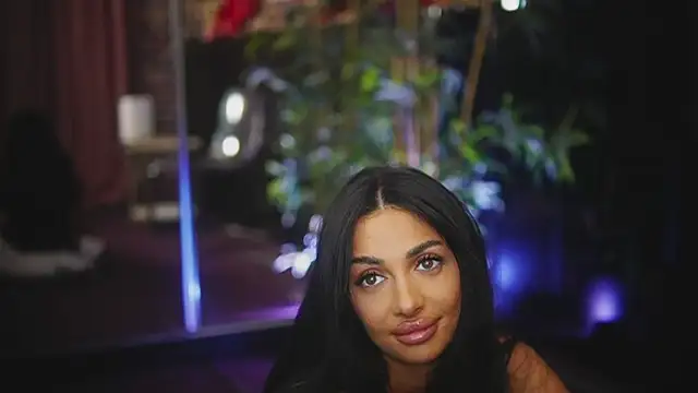 VanessaVosss' Live XXX Chat