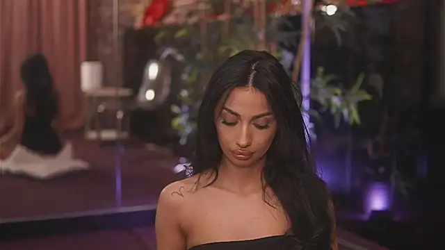 VanessaVosssのウェブカメラショー