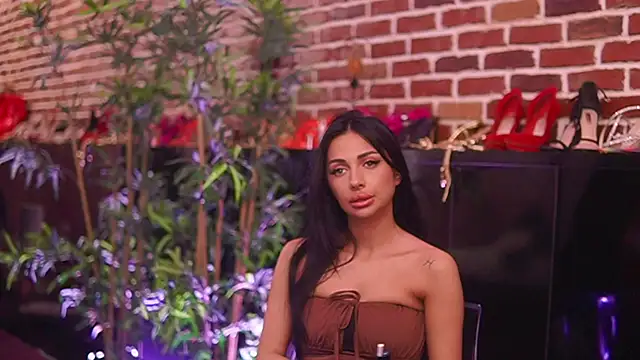 VanessaVosss' Live XXX Chat