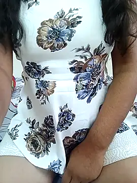 Chat +18 de ritika_sharma1 ao vivo