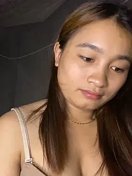 Cute-Sexyy 在線直播表演