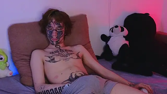 Emo___boy's Webcam Show