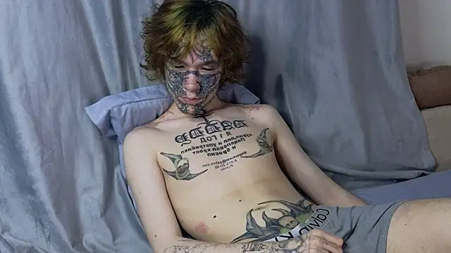 Emo___boy Pertunjukan Webcam