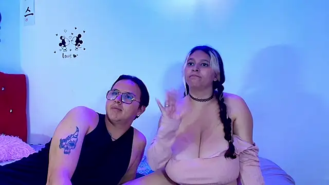 Pokazy przed kamerką – Husbands_Horny2_0
