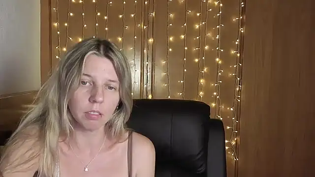 EsmaPons Webcamshow