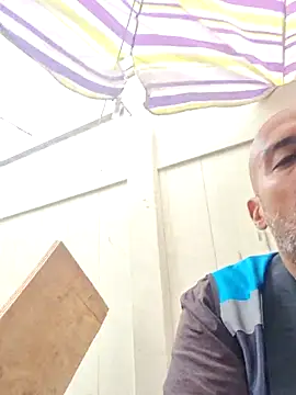 Mikeyjoe2840's Webcam Show