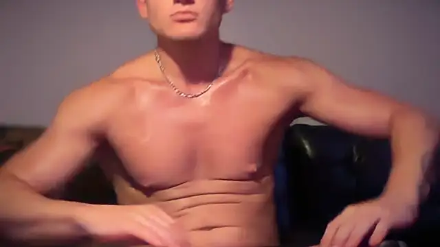 spunmusclegoon webcam show
