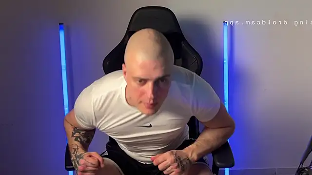 Bigbaald 网络视讯表演