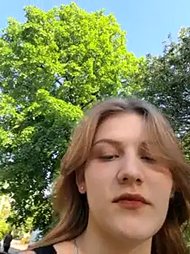 mooniekiss 라이브 XXX 채팅