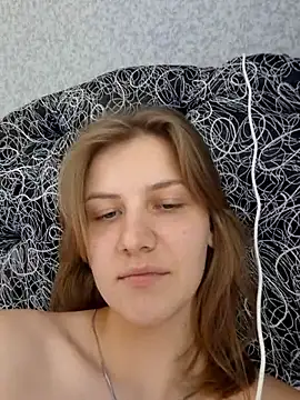 mooniekiss' Live XXX Chat