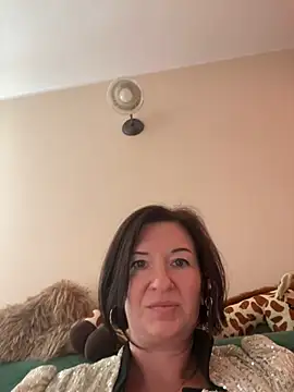 XXX chat uživo modela lilita21