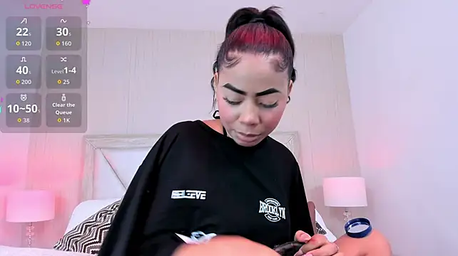 Chat XXX ao vivo de TyraKayne