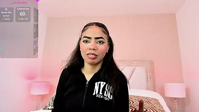 TyraKaynen Live XXX chat