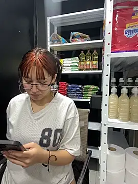Webkamerová show meganvixi_