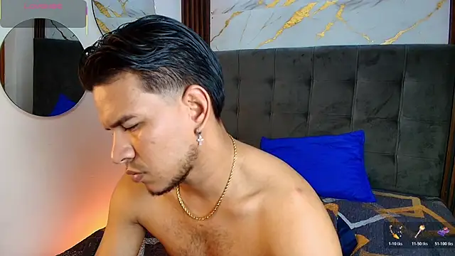 XXX chat uživo modela JacobWolf__