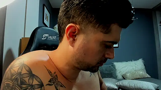 axel_zei 网络视讯表演