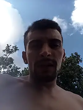Show de lucaspauzudo na webcam
