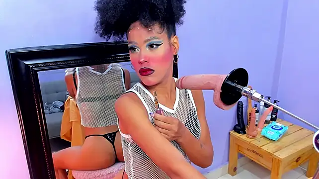 sharonbombo: вебкам-шоу