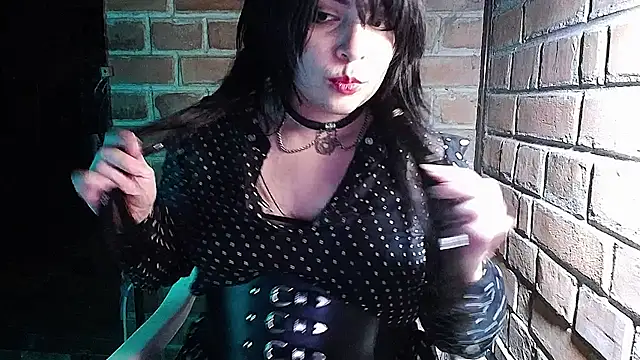 Pokazy przed kamerką – DarkRoseUwU