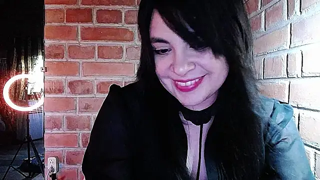 DarkRoseUwU's Webcam Show