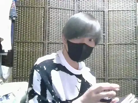 kazupan22's Webcam Show