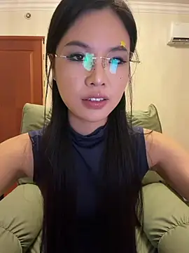 yy22111's Webcam Show