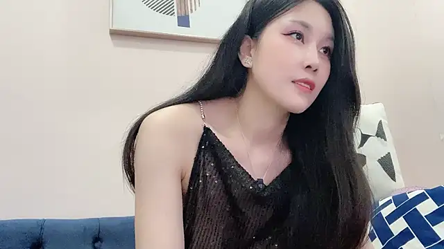 Emma_qiqiのウェブカメラショー