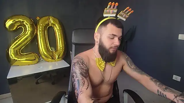 OscarWillss webcam show