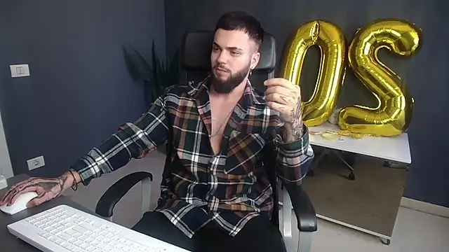 OscarWillss' Live XXX Chat