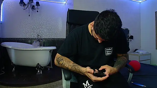 TroyWadee – webcam-show