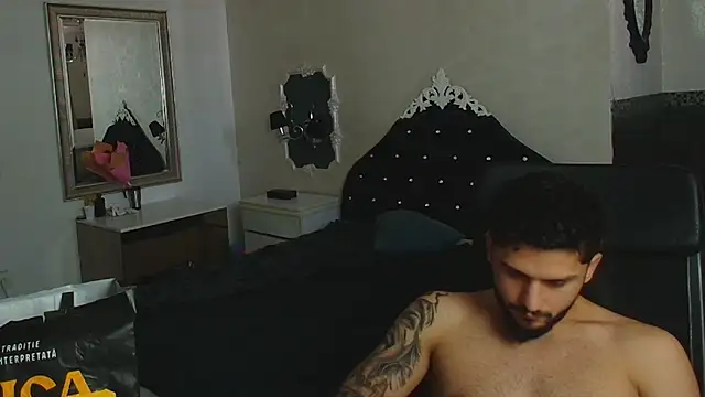 TroyWadee's Webcam Show