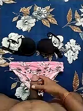 harrysexo5 Adlı Modelin Web Kamerası Şovu