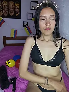 Chat +18 de Channel_ccoco ao vivo