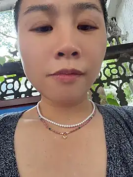 Iridessa- 网络视讯表演