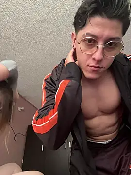 Valery_Salmons' Webcam Show