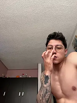 Valery_Salmons Webcamshow