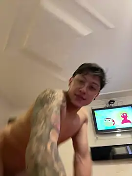 Valery_Salmons 网络视讯表演