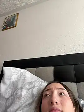 Valery_Salmons Pertunjukan Webcam