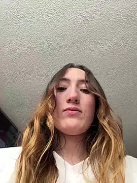 Valery_Salmons Adlı Modelin Web Kamerası Şovu
