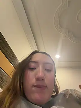 Valery_Salmons 在線直播表演