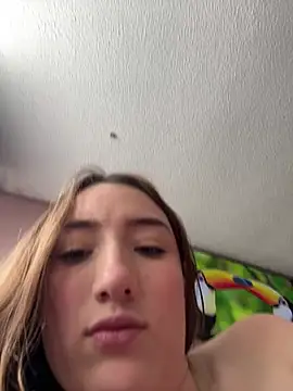 Valery_Salmons Adlı Modelin Web Kamerası Şovu