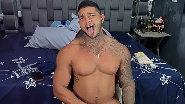 JackMclain Pertunjukan Webcam