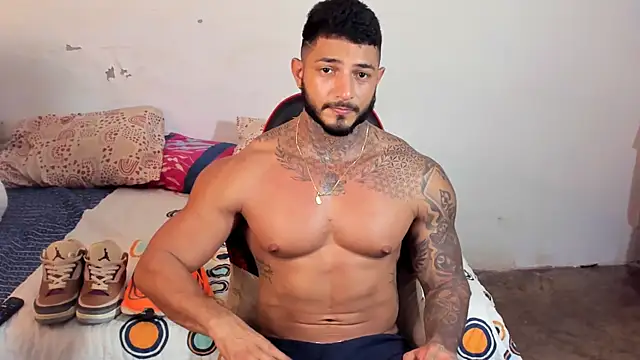 دردشة JackMclain الجنسية المباشرة