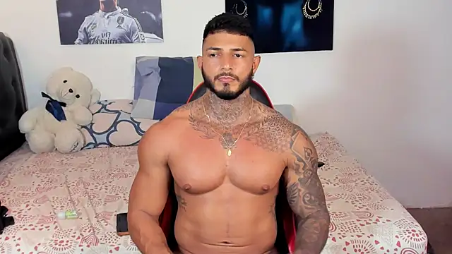 JackMclain Pertunjukan Webcam