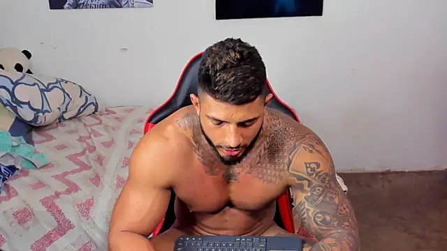 JackMclain Pertunjukan Webcam