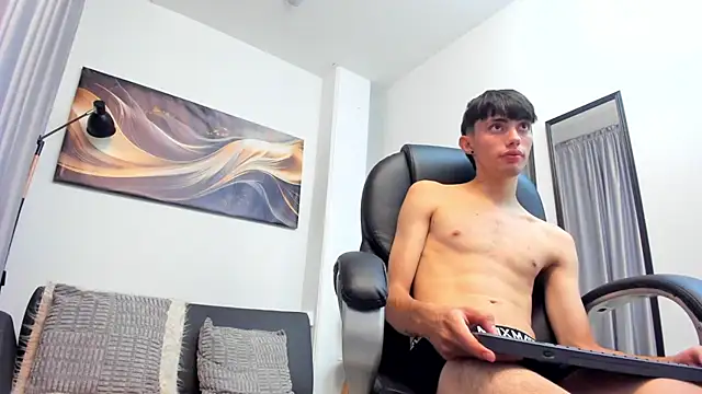Caled_Saenz webcam show