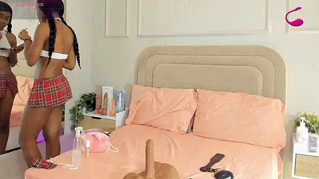 Liastarkk's Live XXX Chat