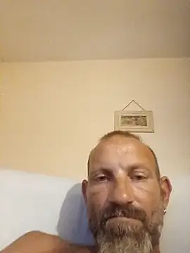 הופעת וובקאם של lokillo7777_